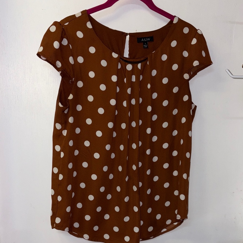 AUW Women's Top in Brown with White Polka Dots